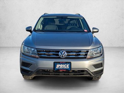 Used 2019 Volkswagen Tiguan SE image 2