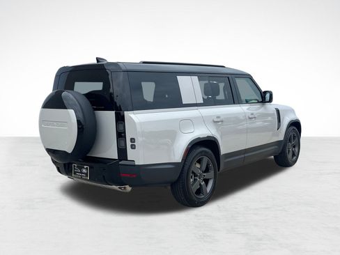 New 2026 Land Rover Defender 130 S image 9