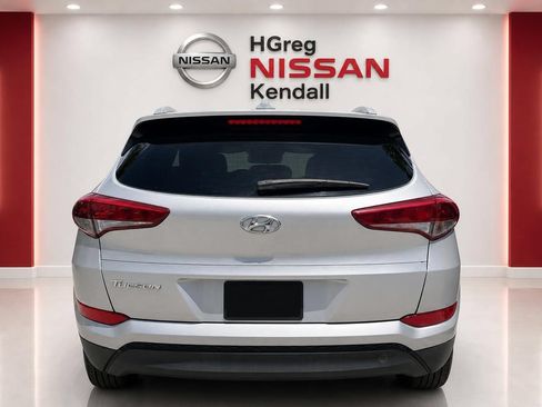 Used 2018 Hyundai Tucson SEL FWD image 6