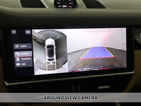 Used 2021 Porsche Cayenne GTS w/ Premium Package Plus image 6