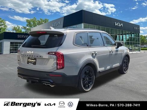 Used 2022 Kia Telluride SX w/ SX Prestige Package AWD/4WD image 6