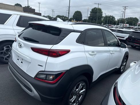 Used 2023 Hyundai Kona SEL w/ Cargo Package AWD/4WD image 8