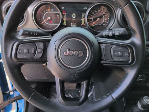 Used 2022 Jeep Wrangler Unlimited Sport AWD/4WD image 22