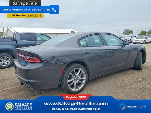 Used 2022 Dodge Charger SXT w/ Plus Group AWD/4WD image 4
