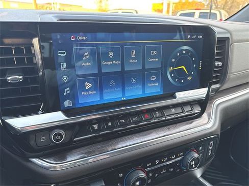 Used 2025 Chevrolet Silverado 2500 LTZ w/ LTZ Premium Package image 13