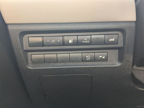Used 2023 Mitsubishi Outlander SEL AWD/4WD image 31