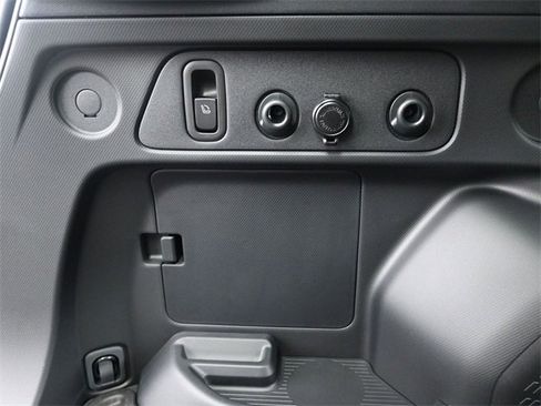 New 2025 Subaru Forester Limited image 26