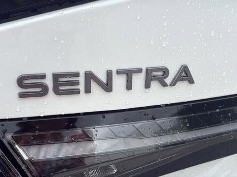 New 2026 Nissan Sentra SR FWD image 43