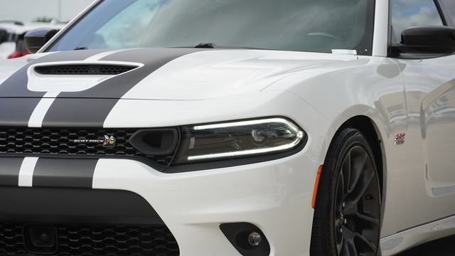 Certified 2023 Dodge Charger Scat Pack w/ Plus Group RWD image 7
