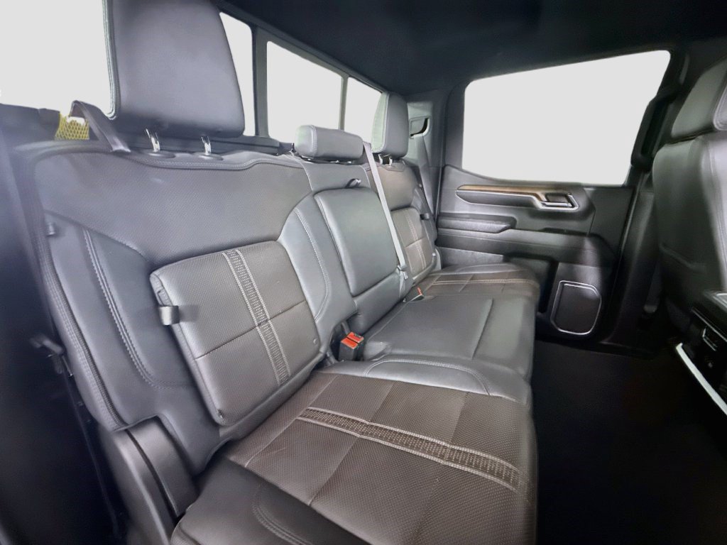 Used 2024 Chevrolet Silverado 1500 High Country AWD/4WD image 26