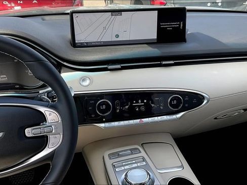 New 2025 Genesis GV70 2.5T Select w/ Select Package image 7