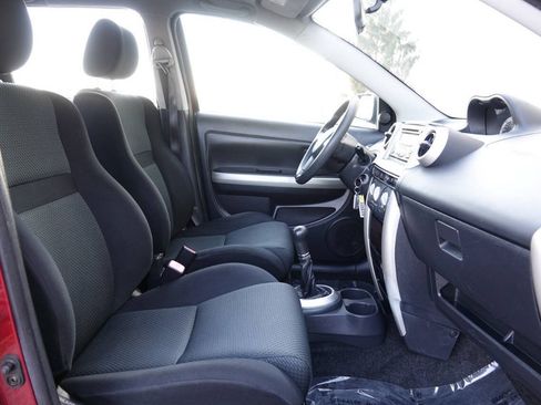 Used 2006 Scion xA FWD image 76