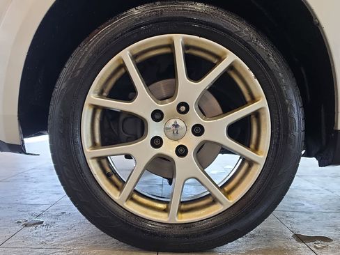 Used 2011 Dodge Journey Crew FWD image 13