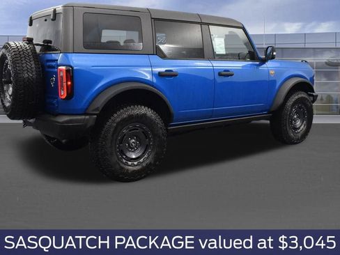 New 2025 Ford Bronco Badlands AWD/4WD image 4