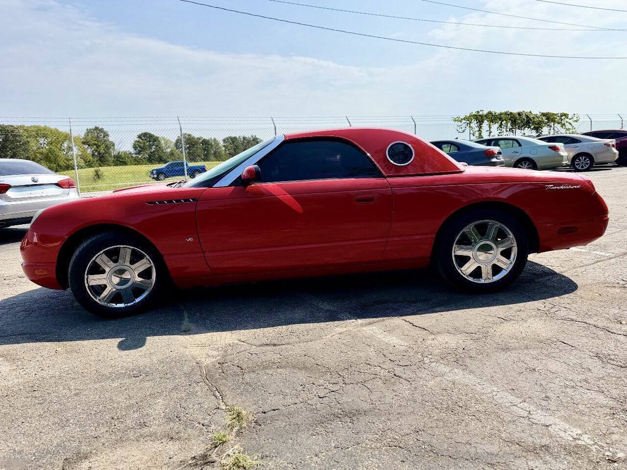 Used 2004 Ford Thunderbird RWD image 6