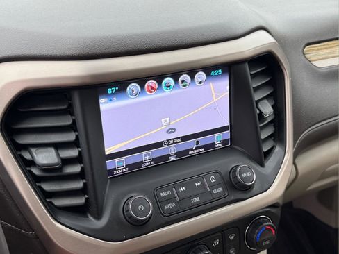 Used 2019 GMC Acadia Denali FWD image 25