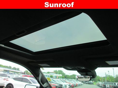Used 2026 GMC Sierra 1500 AT4X w/ AT4X AEV Edition AWD/4WD image 17