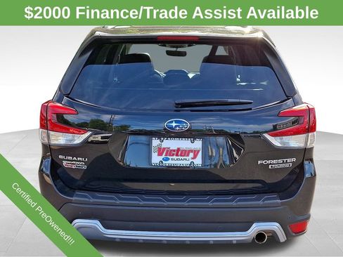 Used 2023 Subaru Forester Touring AWD/4WD image 5