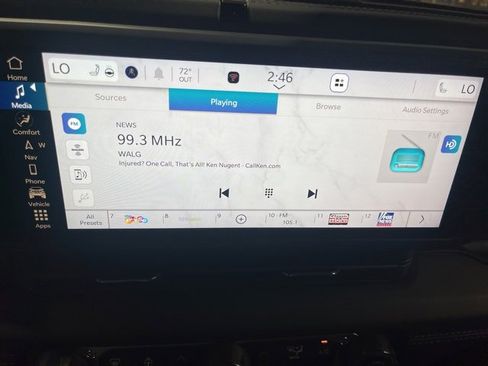 New 2025 Jeep Gladiator Rubicon image 18