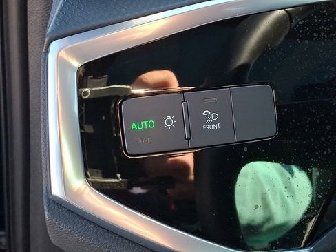 Used 2022 Audi Q3 2.0T Premium Plus image 28