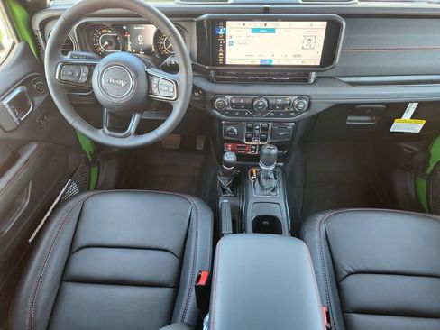 New 2026 Jeep Wrangler Unlimited Rubicon AWD/4WD image 28