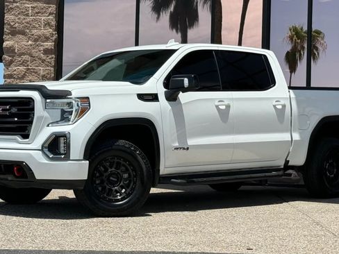Used 2021 GMC Sierra 1500 AT4 w/ AT4 Preferred Package AWD/4WD image 3
