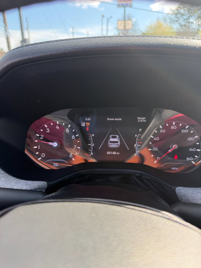 Used 2024 Jeep Compass Latitude AWD/4WD image 10