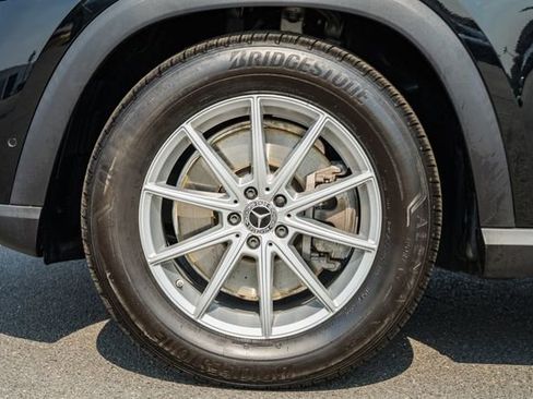 Used 2025 Mercedes-Benz GLE 450e 4MATIC image 17