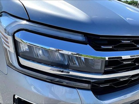 Used 2024 Ford Expedition Limited AWD/4WD image 31