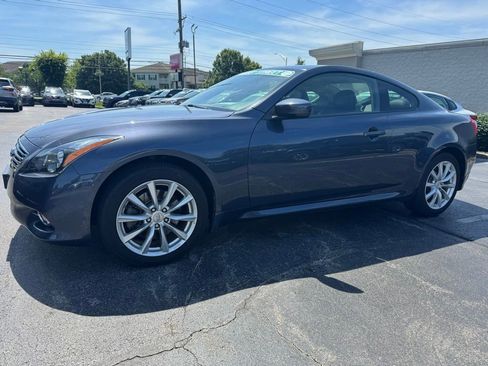 Used 2012 INFINITI G37 x Coupe w/ Premium Pkg AWD/4WD image 2