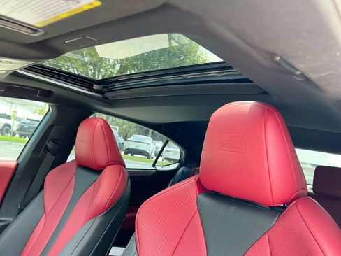 Certified 2023 Lexus ES 350 F Sport w/ Accessory Package (Z2) FWD image 18