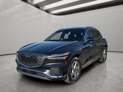 Certified 2026 Genesis GV70 2.5T AWD/4WD image 1