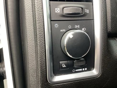Used 2024 RAM 1500 Classic SLT AWD/4WD image 12
