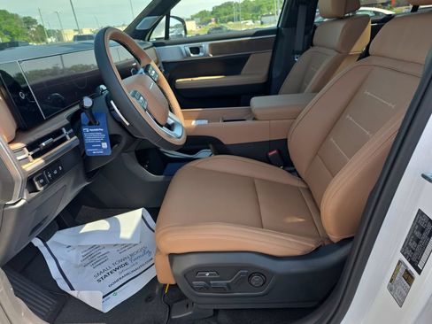 New 2026 Hyundai Santa Fe Calligraphy AWD/4WD image 11