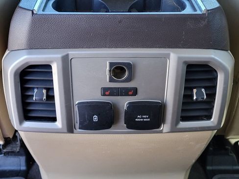 Used 2019 Ford F150 Lariat w/ Equipment Group 502A Luxury AWD/4WD image 23