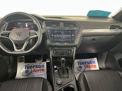 Used 2022 Volkswagen Tiguan SE R-Line AWD/4WD image 27