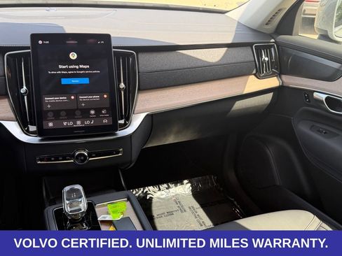 Certified 2026 Volvo XC90 B6 Plus AWD/4WD image 15