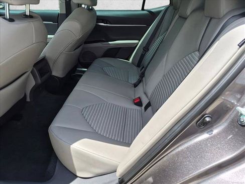 Certified 2023 Toyota Camry SE FWD image 15