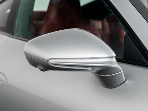 Used 2025 Porsche 911 Carrera S w/ Premium Package image 30