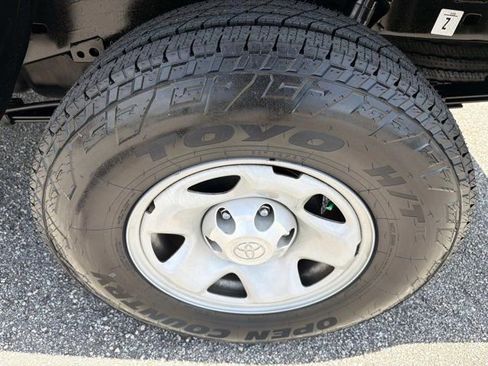 Certified 2023 Toyota Tacoma SR5 RWD image 29