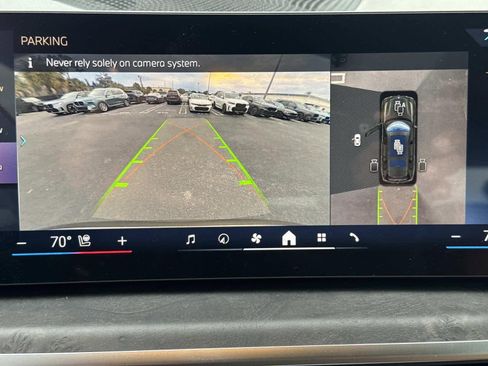 New 2026 BMW X7 xDrive40i AWD/4WD image 25