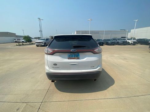 Used 2017 Ford Edge SE AWD/4WD image 7