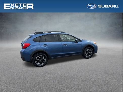 Used 2017 Subaru Crosstrek 2.0i Premium w/ Moonroof Package image 4