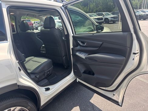 New 2026 Subaru Ascent Limited AWD/4WD image 42