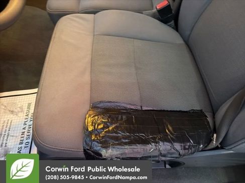 Used 2005 Ford F150 XLT image 24