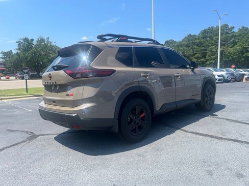 Used 2026 Nissan Rogue SV AWD/4WD image 7