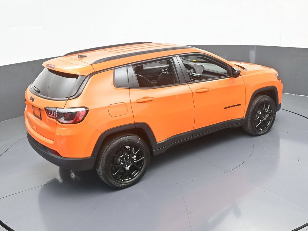 New 2026 Jeep Compass Latitude AWD/4WD image 44