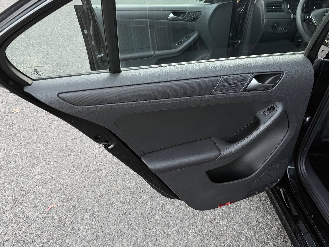 Used 2016 Volkswagen Jetta S FWD image 19