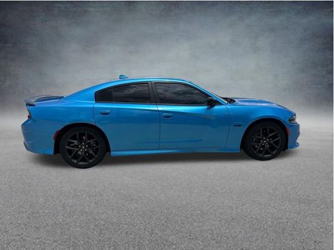 Used 2023 Dodge Charger R/T w/ Blacktop Package RWD image 12