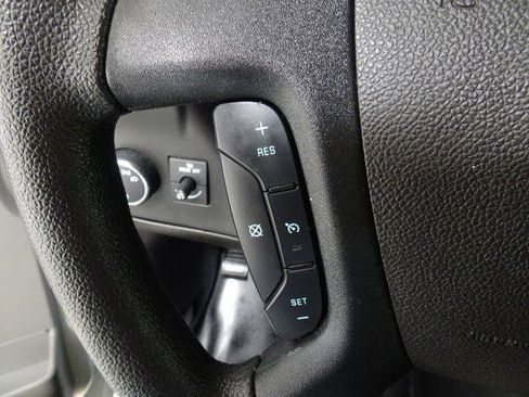 Used 2021 GMC Savana 2500 w/ Driver Convenience Package image 26